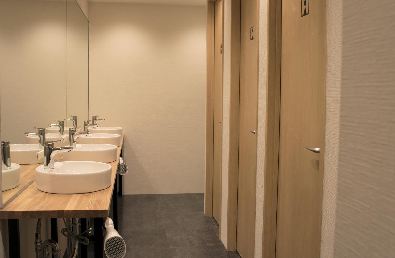 טוקיו Hiromas Hostel In Akihabara מראה חיצוני תמונה