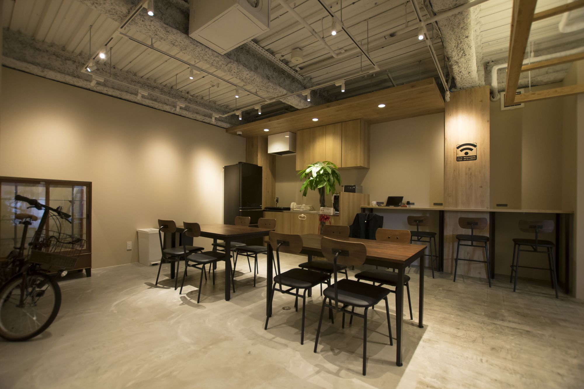 טוקיו Hiromas Hostel In Akihabara מראה חיצוני תמונה